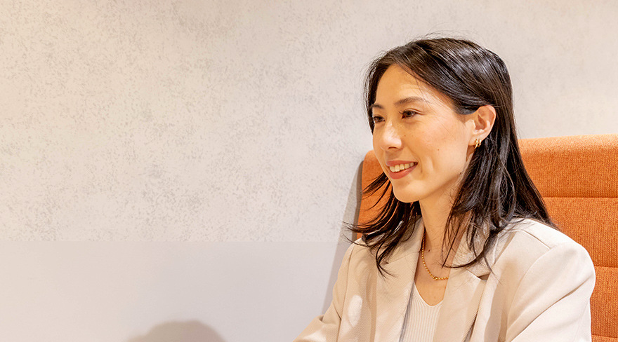 採用情報における求める人物像を紹介するページへのリンクバナー背景